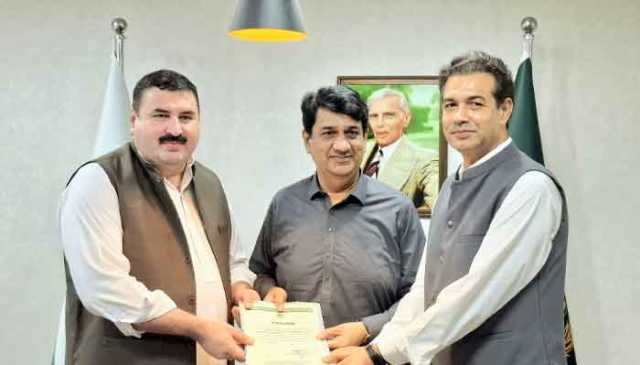 ن لیگ یوتھ ونگ نے سمیع اللہ برکی کو خیبر پختونخوا کا نیا صوبائی آرگنائزر مقرر کر دیا