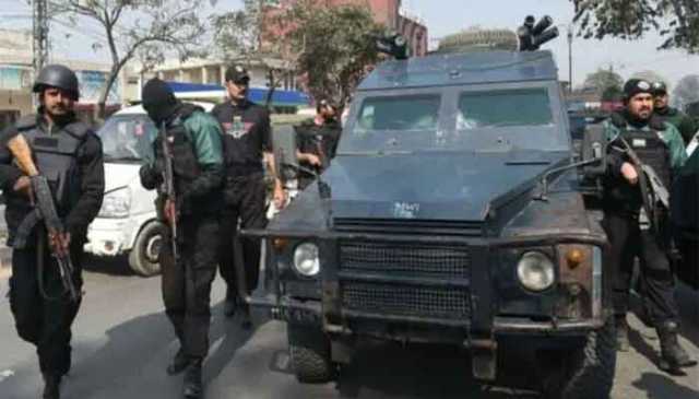 پنجاب میں سی سی ڈی کیلئےنئی گاڑیوں کی ڈیمانڈ، فنانس ڈیپارٹمنٹ نے سمری پر اعتراض لگا دیا