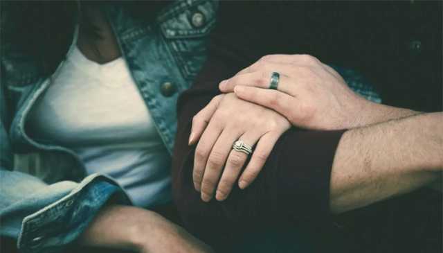 شوہر کو مٹھی میں کیسے رکھیں؟ ندا یاسر نےآسان حل بتادیا
