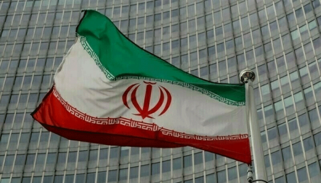 اقوامِ متحدہ کے جوہری نگران ادارے کے معائنہ کار ایران چھوڑ کر واپس روانہ ہوگئے