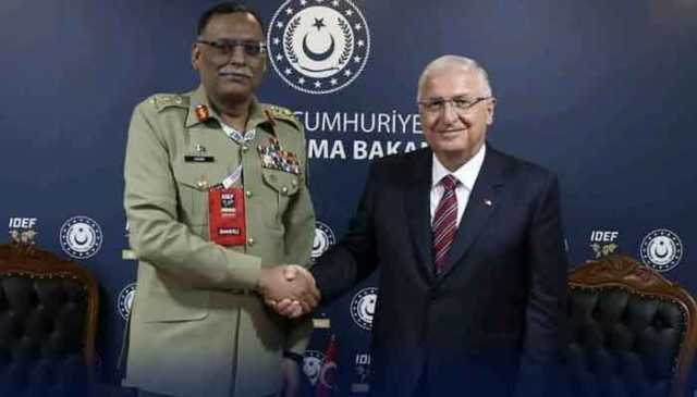 جنرل ساحر شمشاد مرزا کی 17 ویں بین الاقوامی دفاعی صنعتی میلے میں شرکت