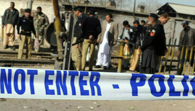 مستونگ: قومی شاہراہ پر بلوچستان کانسٹیبلری کے افسر کی گاڑی پر فائرنگ، اہلکار شہید، 2 زخمی