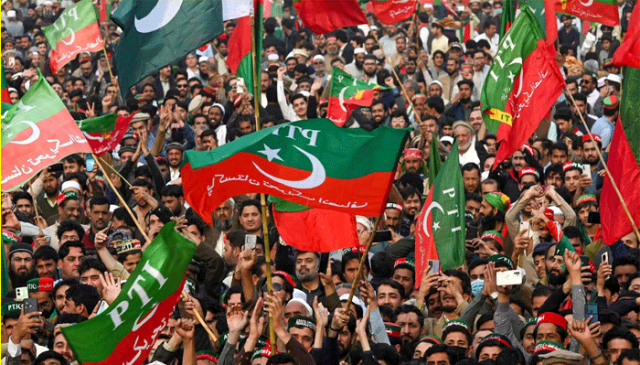 پی ٹی آئی قافلہ لاہور پہنچ گیا، شاہدرہ سے 4 کارکنان گرفتار