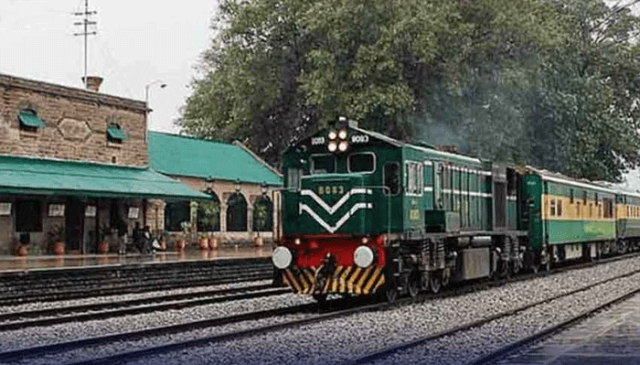 جعفرایکسپریس منسوخ، 3 سو مسافر شٹل ٹرین کے ذریعے کوئٹہ روانہ