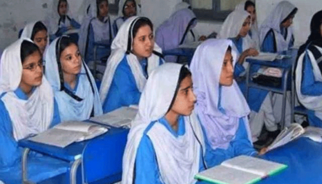 مری کے اسکول کی برسوں سے شاندار کارکردگی، لیکن سہولتیں ناپید