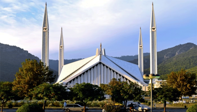 قدرتی مناظر کو نقصان، فیصل مسجد سمیت 50 سے زائد مساجد غیر قانونی قرار، مسمار کرنے کی تیاریاں