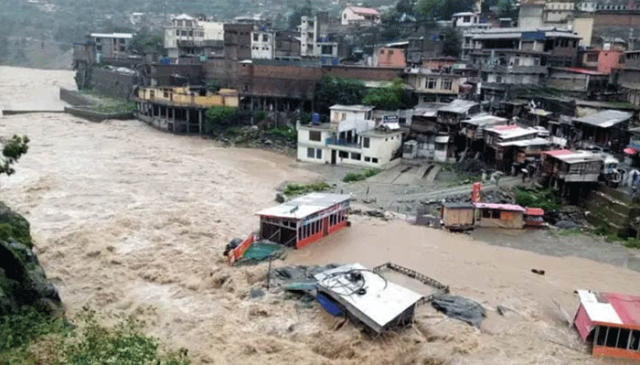 خیبر پختونخوا، کشمیر، گلگت میں بارشوں نےتباہی مچادی، 330 سے زائد افراد جاں بحق
