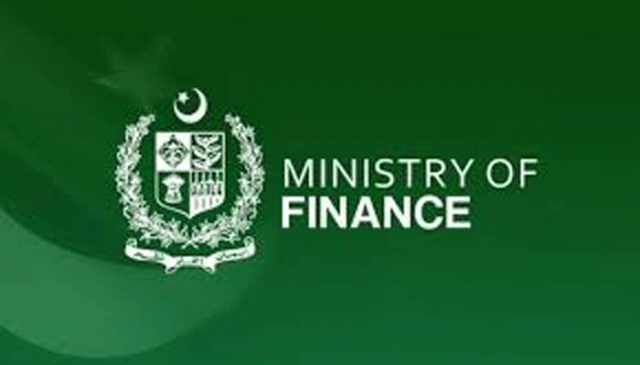 معاشی ترقی کا امکان،کم ٹیکس وصولی، قرضے، قدرتی آفات بڑے خطرات ،وزارت خزانہ