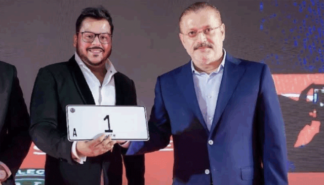 10 کروڑ روپے میں نمبر پلیٹ خریدنے والے تاجر مرحوم مزمل کریم پراچہ کون تھے؟