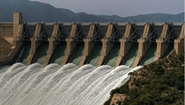 سندھ میں 3 ستمبر تک اونچے درجے کا سیلاب متوقع، تربیلا سے پانی کا اخراج روکنے کی درخواست