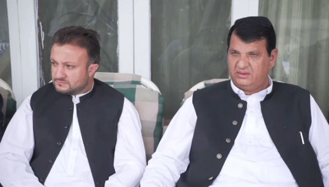 وفاقی وزیر انجینئر امیر مقام کا شرینگل بار میں خطاب، وکلاء کی خدمات کو سراہا، خصوصی گرانٹ کا اعلان