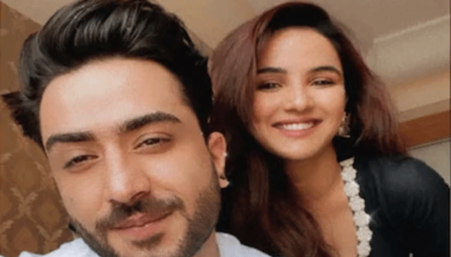 بھارتی اداکار علی گونی کو مذہبی نعرہ نہ لگانے پر جان سے مارنے کی دھمکیاں