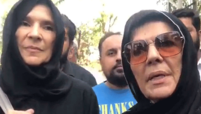 جسے بھیجا جاتا ہے وہ صحافت نہیں کرتا، سب کچھ دانستہ کیا جا رہا ہے، علیمہ خان