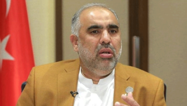 جوڈیشل کمپلیکس حملہ کیس؛ پی ٹی آئی رہنما اسد قیصر کے وارنٹ گرفتاری جاری