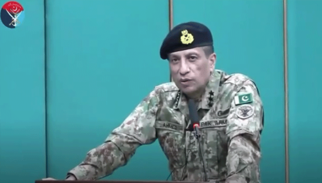 ڈی جی آئی ایس پی آر کا فاسٹ یونیورسٹی اسلام آباد کا دورہ، طلبہ و اساتذہ سے خصوصی نشست