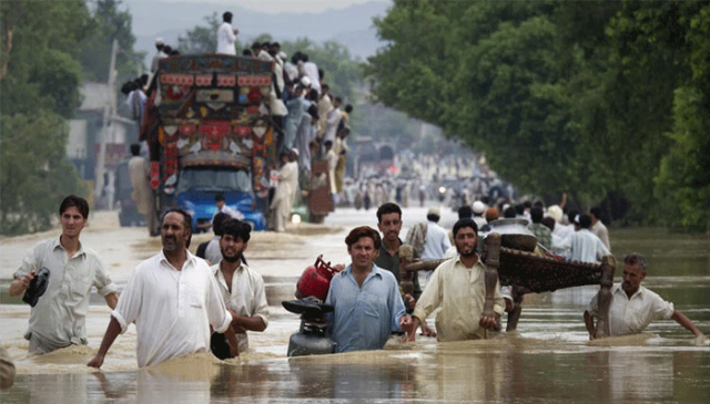 سیلاب سے سینکڑوں بستیاں زیر آب، لاکھوں افراد بے گھر، ملتان کیلئے دو دن انتہائی اہم