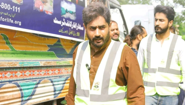 ابرار الحق کے سہارا ٹرسٹ کا کراچی میں سیلاب متاثرین کے لیے امدادی کیمپ