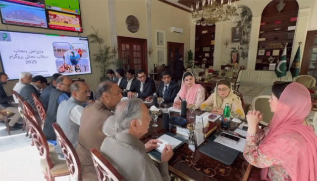 سیلاب متاثرین کی بحالی آپریشن شروع، ہر فرد کے نقصان کا ازالہ کیا جائے: مریم نواز