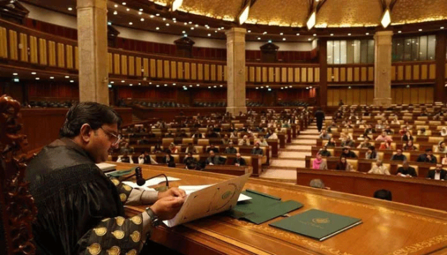 سکولوں میں بچوں کے موبائل استعمال پر پابندی کی قرارداد منظور