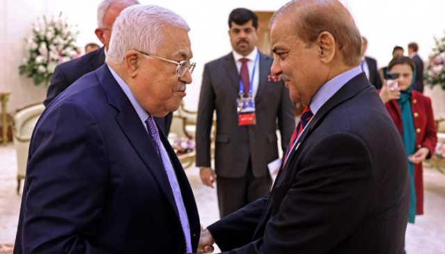 وزیرِاعظم شہباز شریف کی شرم الشیخ میں امن سربراہ اجلاس میں فلسطین کے صدر محمود عباس سے ملاقات