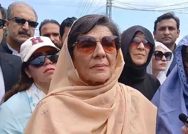 26 نومبر احتجاج کیس: علیمہ خان کا پاسپورٹ ، شناختی کارڈ بلاک، بینک اکاؤنٹس منجمد