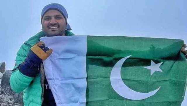 پاکستانی کوہ پیما اسد علی میمن نے تاریخ رقم کردی