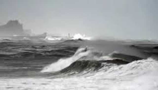 بحیرہ عرب میں بننے والا دباؤ کراچی کے مزید قریب، سندھ میں ہلکی بارش کا امکان