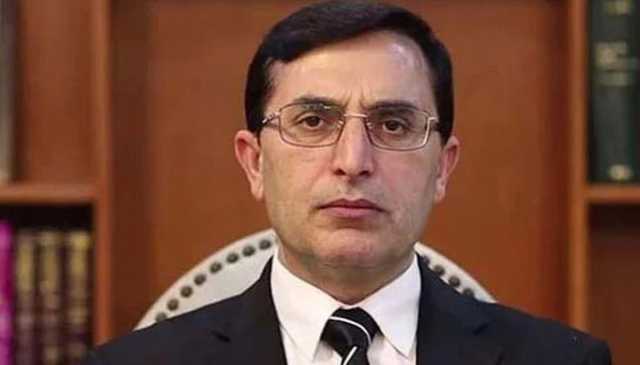 مریم نواز نے کےپی حکومت کا منصوبہ کاپی پیسٹ کیا ہے، بیرسٹر سیف کا ردعمل