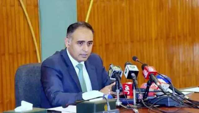 ایم ویل ون: کراچی تا روہڑی ریلوے لائن کی تیز رفتار تکمیل کیلئے 2 ارب ڈالر کا قرض مل گیا