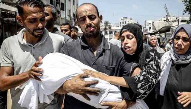 صیہونی فورسز کا گاڑی پر حملہ، 7 بچوں، 2 خواتین سمیت 11 فلسطینی شہید