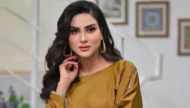 ٹیم سے جھگڑا ہوا تو انہیں کھانے میں نیند کی گولیاں ملا کے کھلادی تھیں: فضا علی