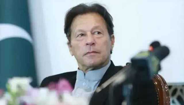 عمران خان کی ہٹ دھرمی، اسٹیبلشمنٹ کا عدم اعتماد، پی ٹی آئی کا راستہ بند