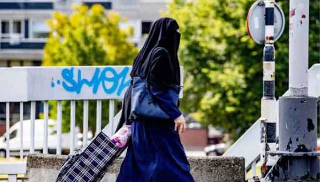 اٹلی میں برقع اور نقاب پر پابندی کا قانون، خلاف ورزی پر جرمانہ ہوگا