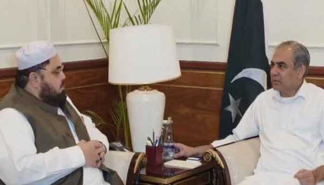 وزیر داخلہ سے علامہ شاہ اویس نورانی کی ملاقات، مدارس کو بند نہ کرنے پر اتفاق