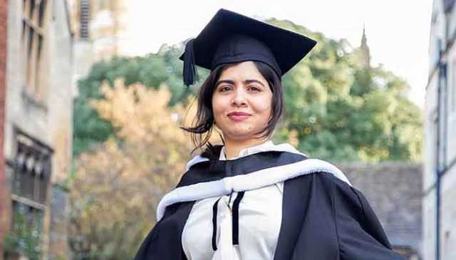 آکسفرڈ یونیورسٹی کے دوستوں کیساتھ ویڈ کا نشہ کیا تو گویا لندن سے سوات پہنچ گئی تھی، ملالہ