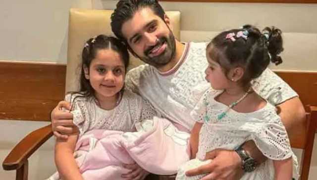 ہر ’بیٹی‘ کے آنے سے زندگی میں برکت بڑھی، منیب بٹ