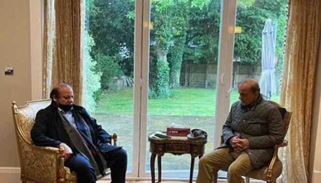 وزیراعظم شہباز اور نواز شریف کی ملاقات، پاک افغان سرحد پر جاری کشیدگی پر گفتگو