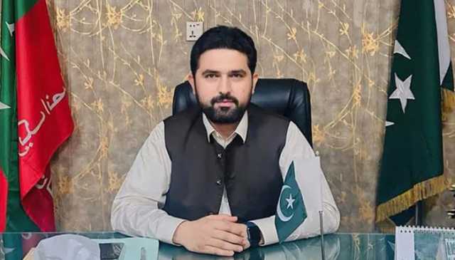 عمران خان کی ہدایت پر کے پی کابینہ کو حتمی شکل دیدی گئی، وزیراعلیٰ سہیل آفریدی