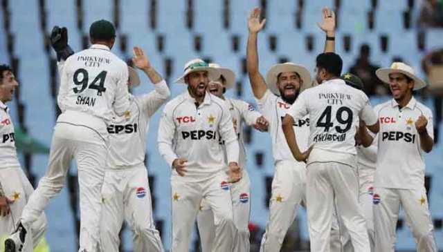 جنوبی افریقا کیخلاف پہلے ٹیسٹ میچ کیلئے پاکستان ٹیم کے ممکنہ کھلاڑیوں کے نام سامنے آگئے