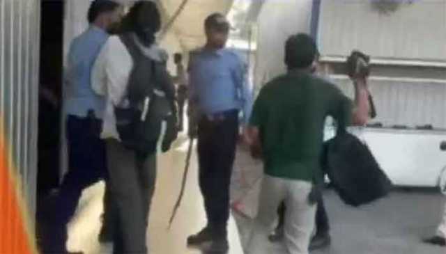 اسلام آباد پولیس نیشنل پریس کلب میں داخل، توڑ پھوڑ، صحافیوں پر تشدد