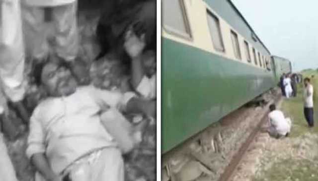 شکارپور: ریلوے ٹریک پر دھماکا، جعفر ایکسپریس کی 4 بوگیاں پٹری سے اتر گئیں