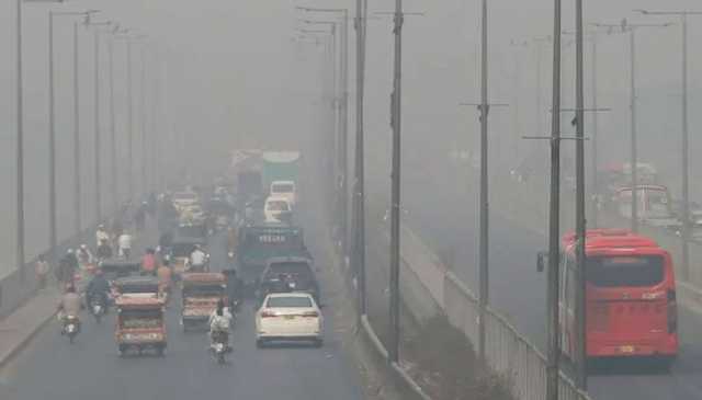 پنجاب کے بیشتر شہر آج بھی اسموگ کی لپیٹ میں