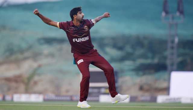 ابوظہبی ٹی10: شاہنواز دھانی کے جادوئی اوور نے وارئیرز کو آخری گیند پر فتح دلوائی