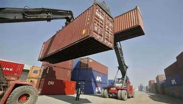 چینی کی ان لوڈنگ تیز کی جائے تاکہ برآمدات متاثر نہ ہوں، وزیرِ بحری امور کی ہدایت