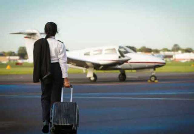 60 سالہ بھارتی پائلٹ کی 26 سالہ کیبن کریو سے جنسی زیادتی