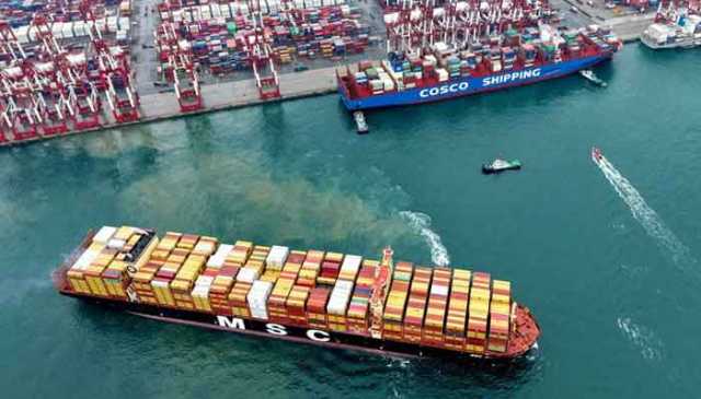 چین نے امریکا سے منسلک جہازوں پر عائد بندرگاہ فیس 1سال کیلئے معطل کردی