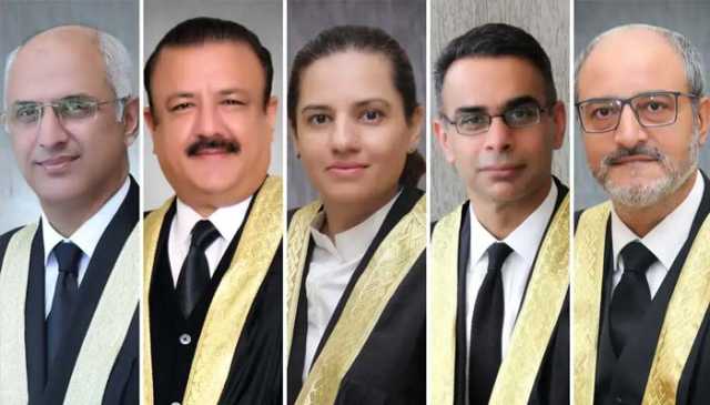 ججز ٹرانسفر کیس: آئینی عدالت میں فکس کرنے کا اقدام چیلنج