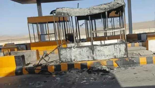 بلوچستان: کچھی میں تھانہ نذر آتش، کوئٹہ میں چیک پوسٹ پر دستی بم کا حملہ