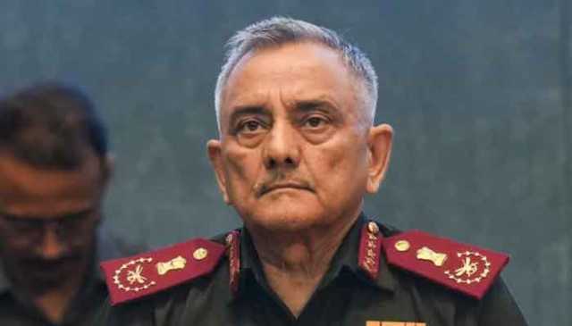 وقت پر اسلحہ کیوں نہیں ملتا؟ بھارتی چیف آف ڈیفنس اسٹاف نے شکایتوں کے انبار لگا دیے