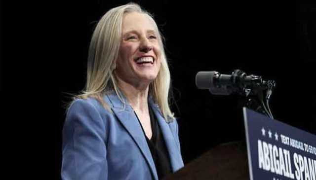 ڈیموکریٹ ایبی گیل ورجینیا کی پہلی خاتون گورنر، غزالہ ہاشمی نائب گورنر منتخب